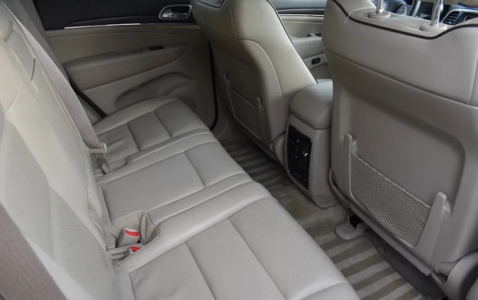 Jeep Grand Cherokee cena 89900 przebieg: 195000, rok produkcji 2015 z Wojkowice małe 781